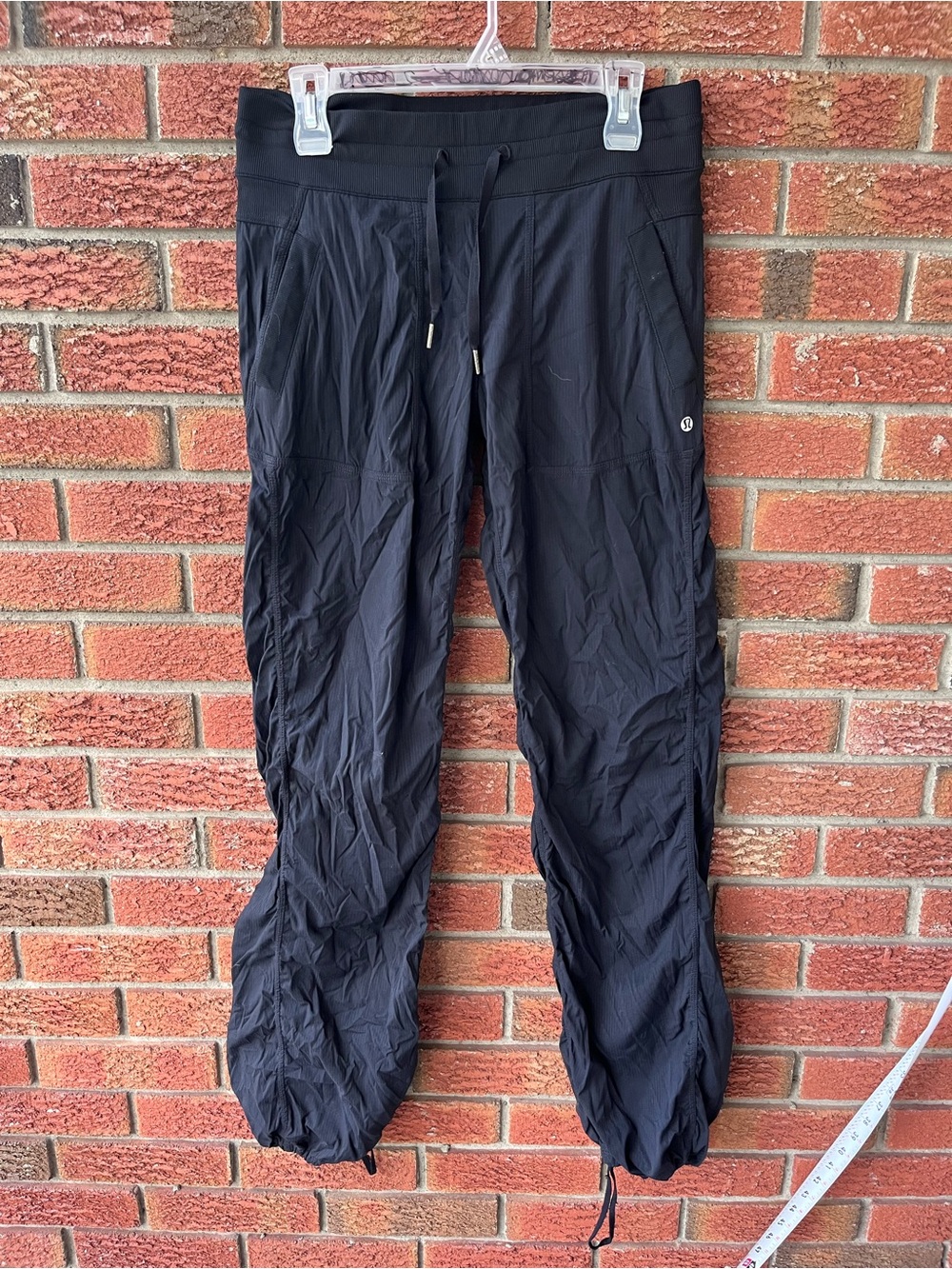 Lululemon women’s dance studio pants sz 6 black